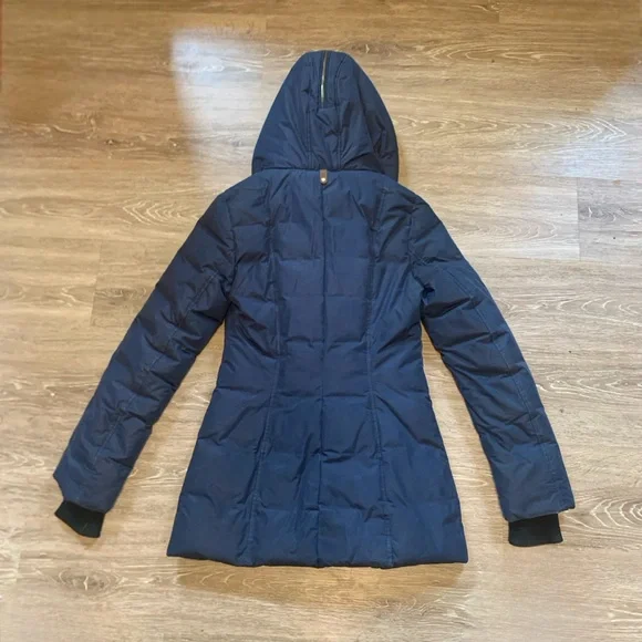 PRE-OWNED XS NAVY BLUE ADALI Down Coat With Natural Fur Signature